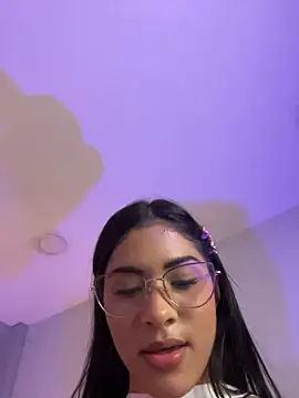 AmaraMorgan live cam on StripChat