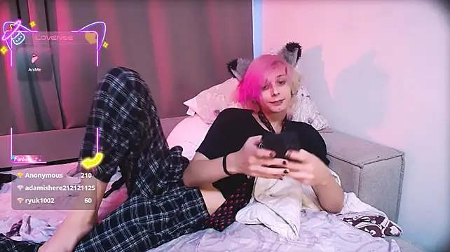 Littlepinkcat 🧝 adult webcam chat