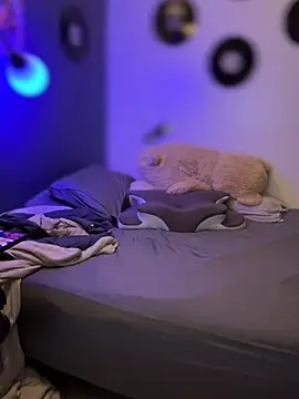 miacanela_xo