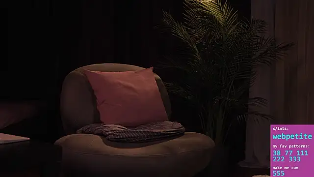 webpetite live cam
