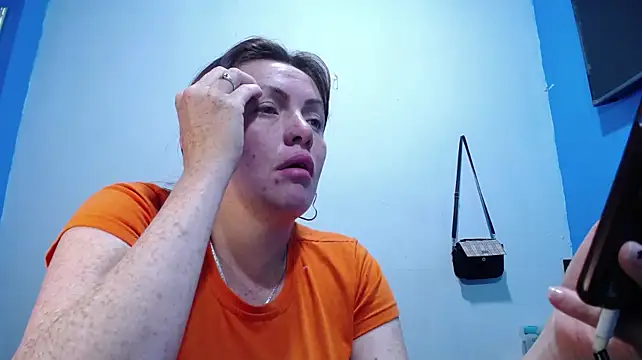 carolinhe26