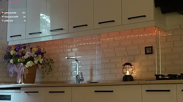 lunaaauraaaa