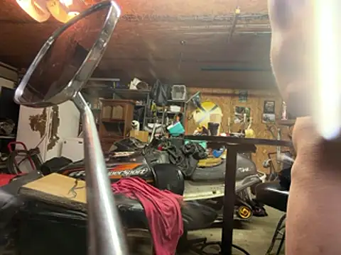 studlyhardwoodd