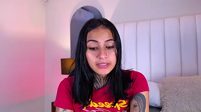 Nicolle_Sweett__