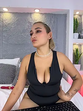 miavegax