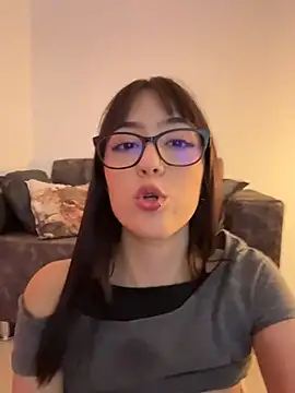 Hinata_3 live cam