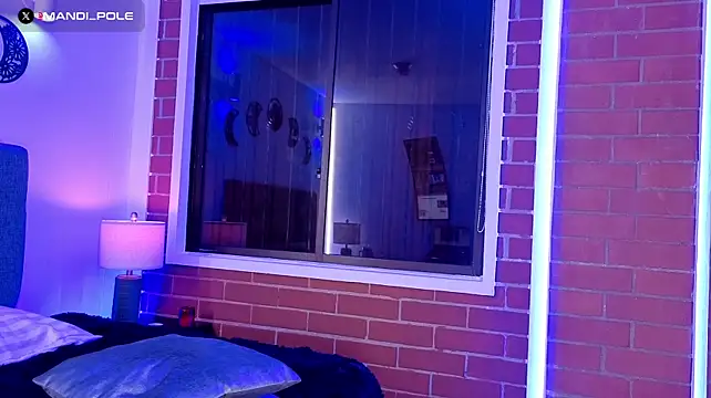 mandi4pole_