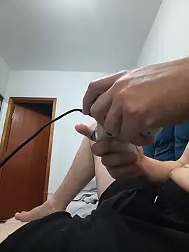 menino27quente