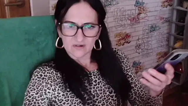 DebraMilf