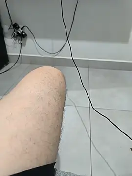 menino27quente