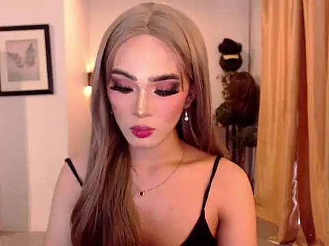 lavandermilk live cam on StripChat