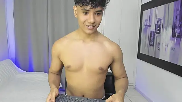 Logan_jake live cam on StripChat