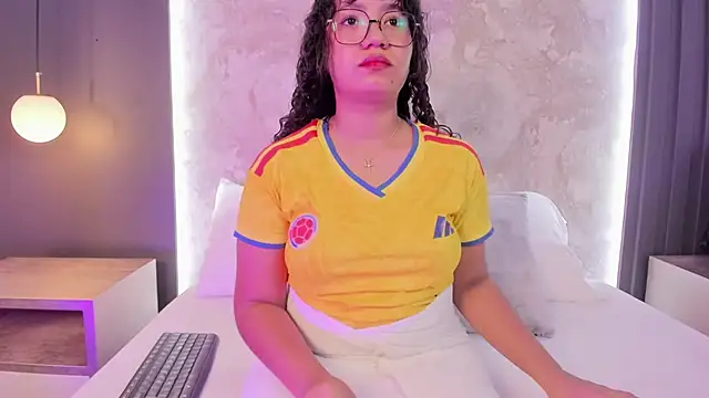 alysson_moon_