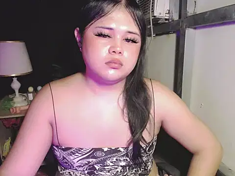 lovemaecock live cam preview