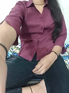 Hot_Riya_999