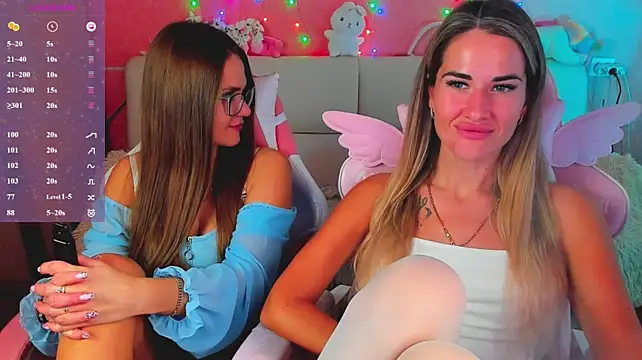 hotty_girls_here (G young) - HOT KISS