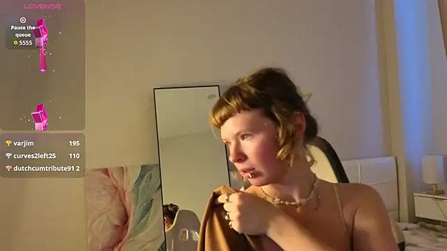 VioletDesiree