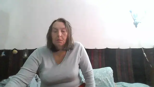 AnnaLive570