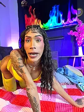 Naugth_channel_ts live cam on StripChat