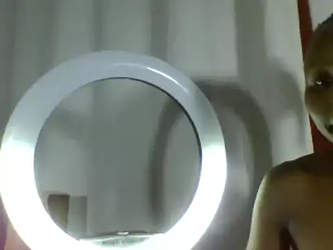 Teen_sleek