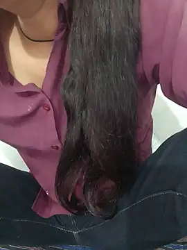 Hot_Riya_999