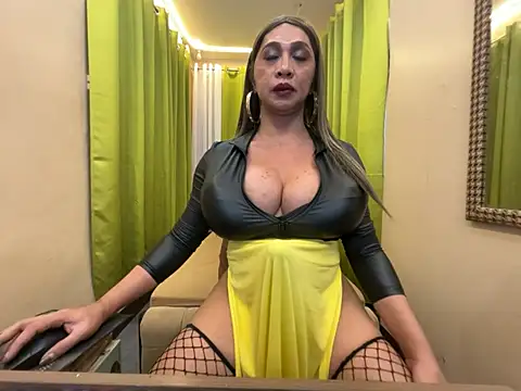 Mistress__MassiveCockX