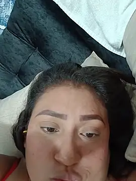 Hot_bella12