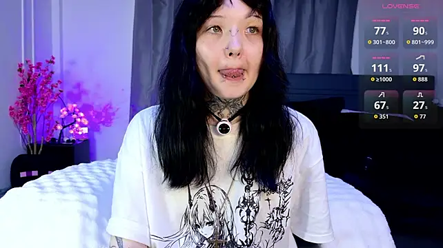 lein_bone (F teen) - take off panties