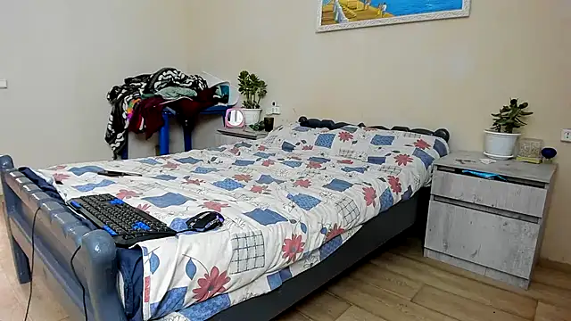 DUSSY_PUSSY live cam on StripChat