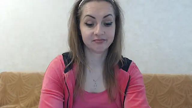BonnieKiss8634