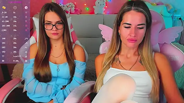 hotty_girls_here
