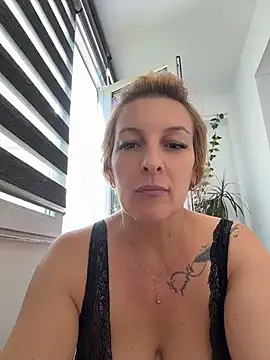 Hot-Milf4U