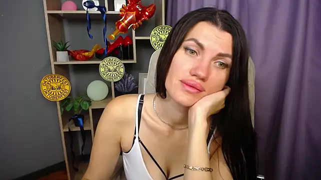 MilaLoona
