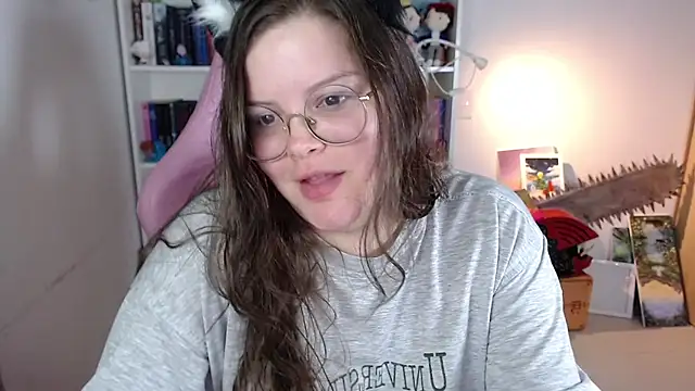 Gabiwaifu live cam on StripChat