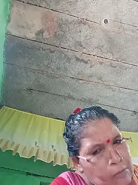 Manavi_x