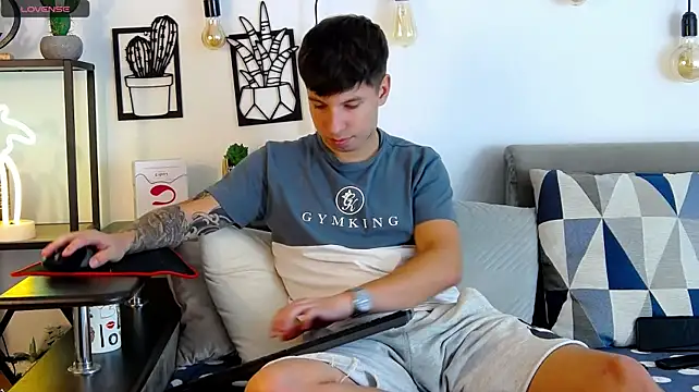 ThomasEdisonn