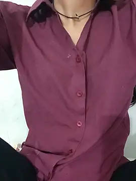 Hot_Riya_999