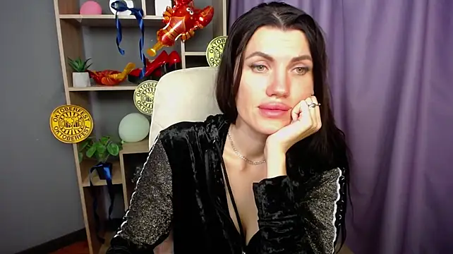 MilaLoona