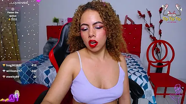 thalia_mills19