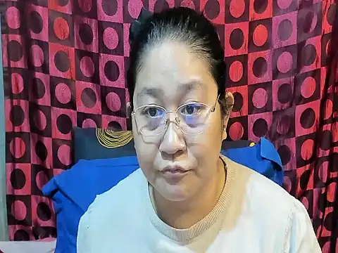 CHUBBY_ANGEL09 live cam on StripChat