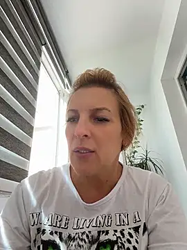 Hot-Milf4U