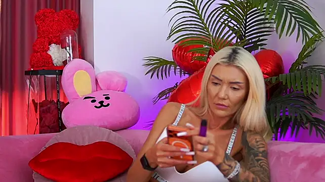 fallingangel (Ask my age) - Let me be your favorite LUST😈💕