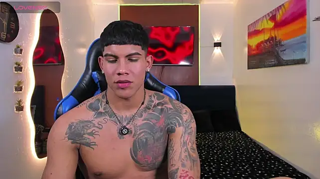 Damian_latinxxx live cam