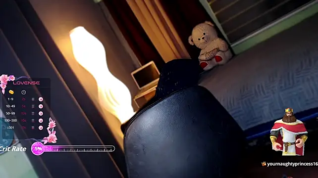 Creamycum_celinexx