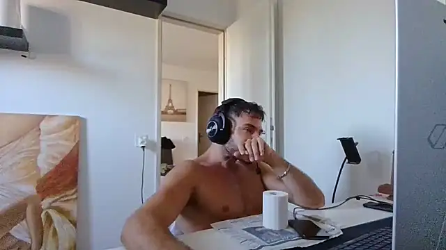 alpha-hunk