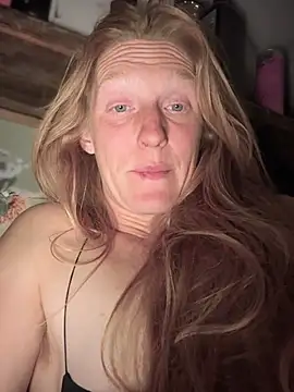 GoldenFlameGoddess