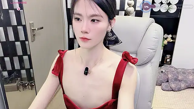 Yueyue-MM live cam