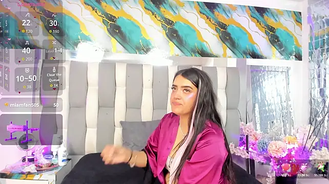 IsaDiiaz live cam on StripChat