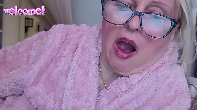 martachatte live cam on StripChat