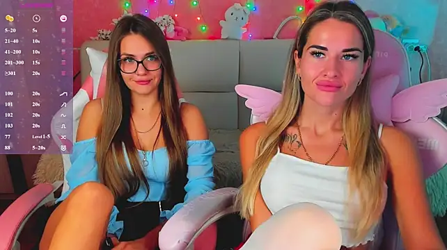 hotty_girls_here